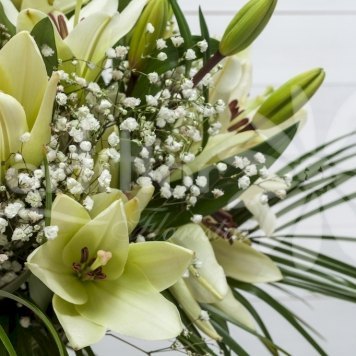 ramo lilium blanco hortiflor floristas 2